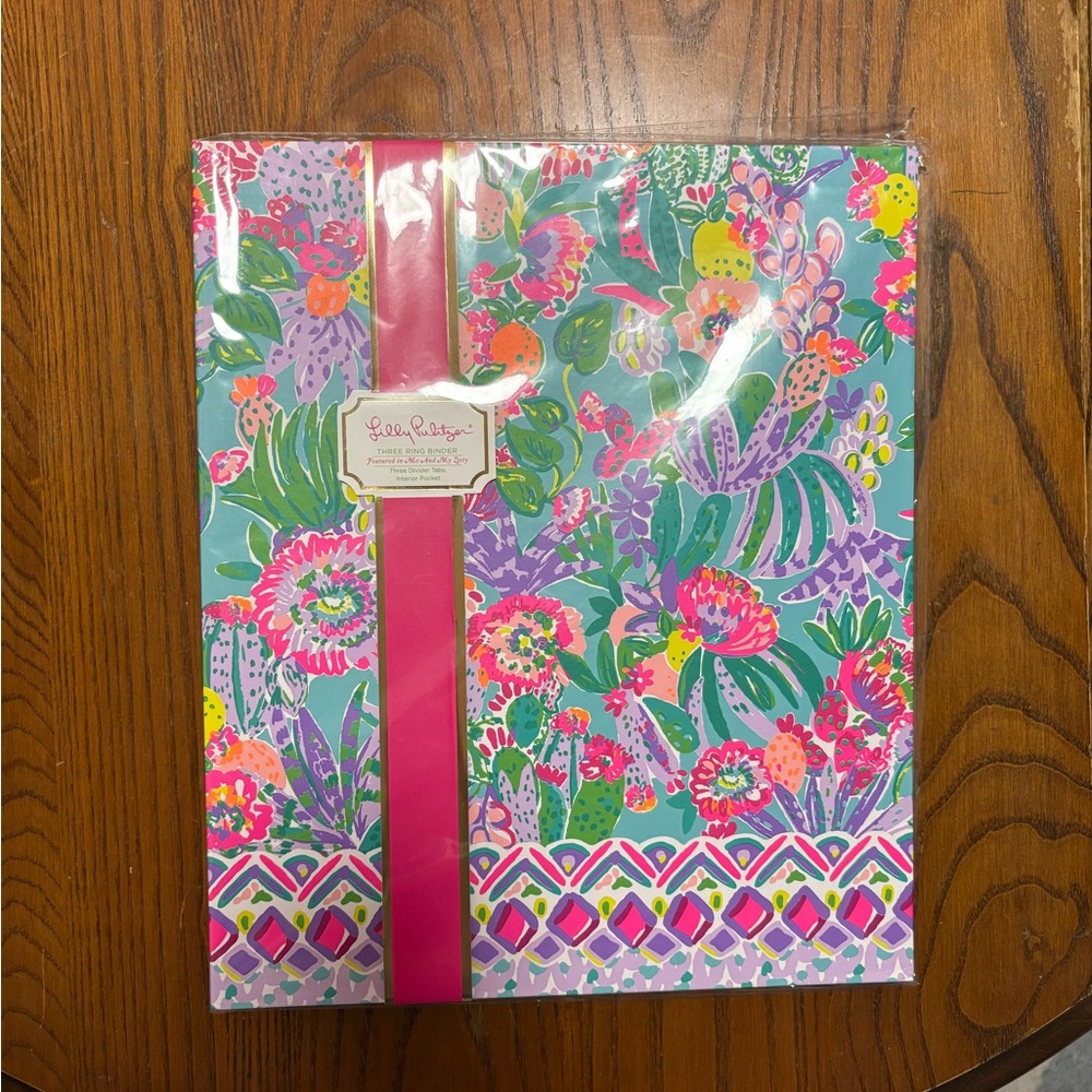 Lilly Pulitzer Three Ring Binder in Me and My Zesty NWT